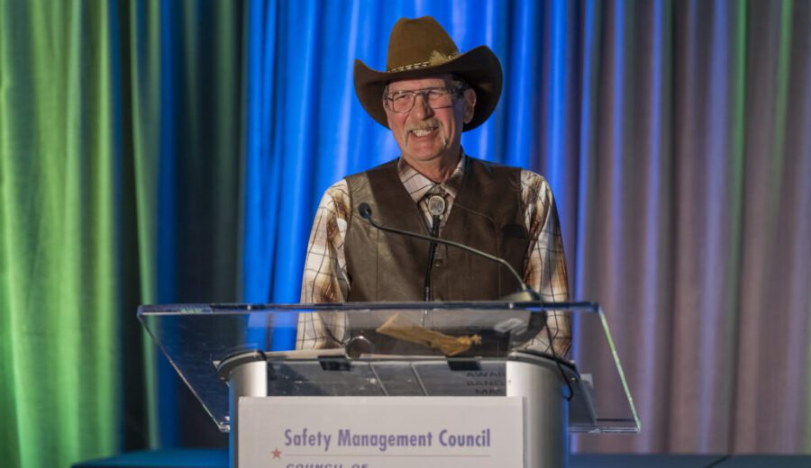 WHITEWOOD’S JIM SELF NAMED 2022 AMERICAN TRUCKING ASSOCIATIONS (ATA) NATIONAL DRIVER OF THE YEAR